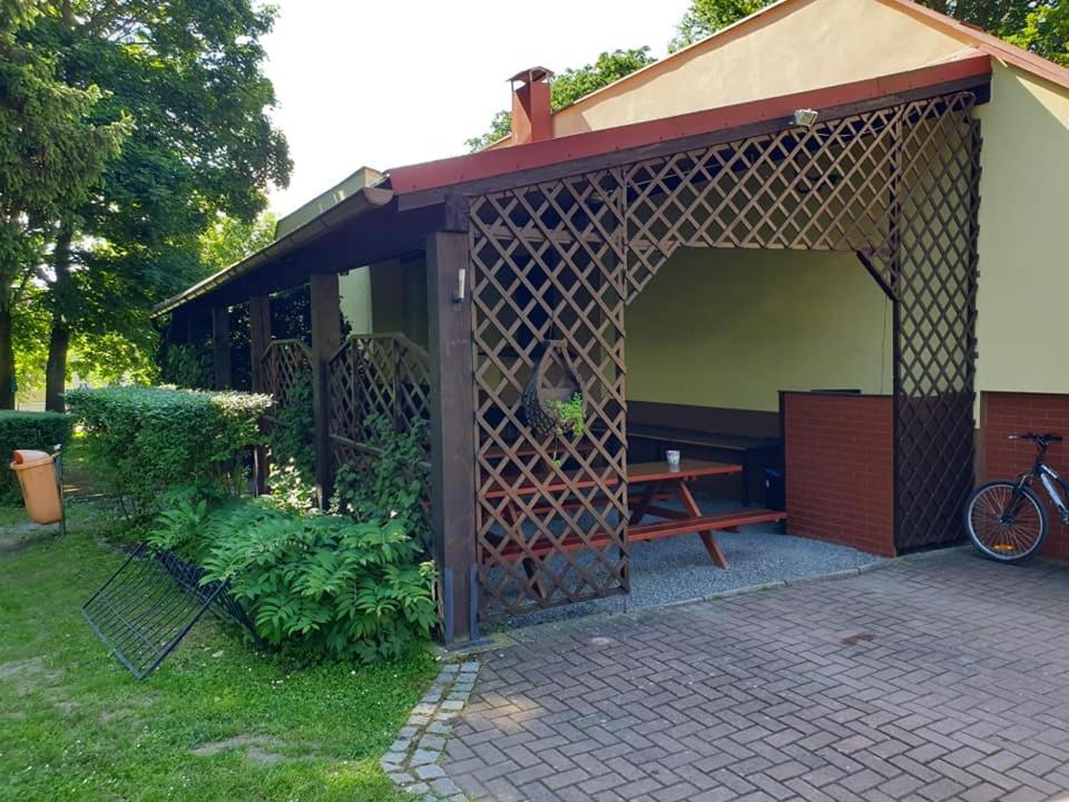 Willa Diament Kudowa-Zdrój Buitenkant foto
